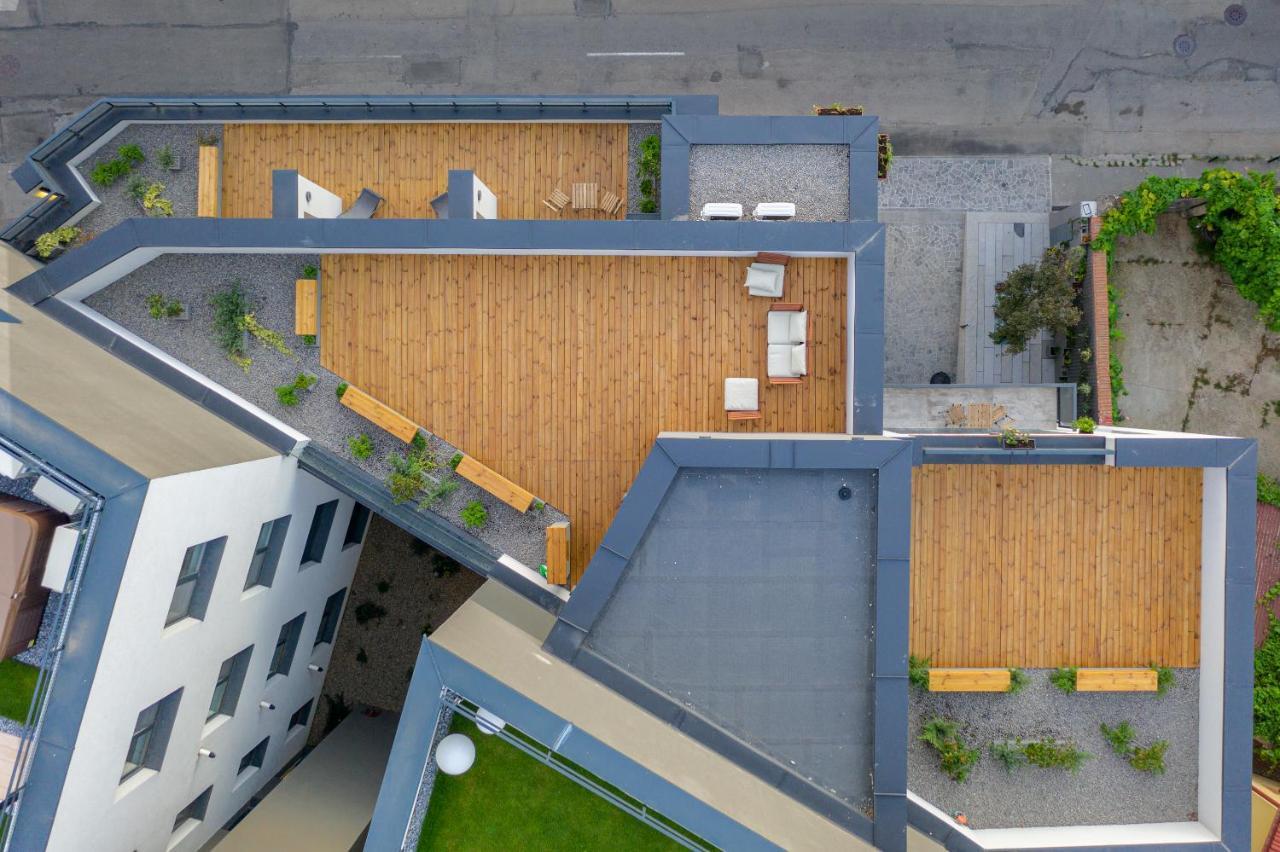Calvin Aparthotel Oradea Ngoại thất bức ảnh